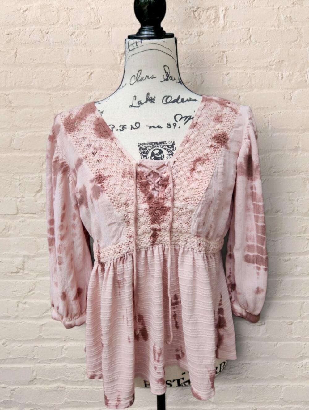 Vintage America Pink Lace Up V-Neck Boho Top Crochet Trim Empire Waist Babydoll
